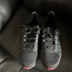 ASICS Gel - Women’s Sneakers size 6 1/2